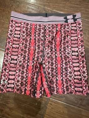 Under Armour Compression Shorts Pink Black Snake Print